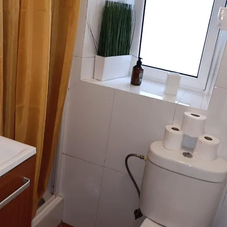 Cosy At Madragoa * Lisboa