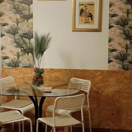 Cosy At Madragoa Apartment Lisbon