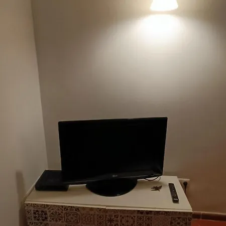 Cosy At Madragoa Apartment Lisbon