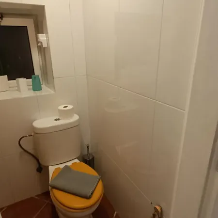 Cosy At Madragoa Apartament